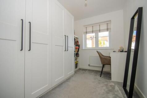 Bedroom 3.jpg