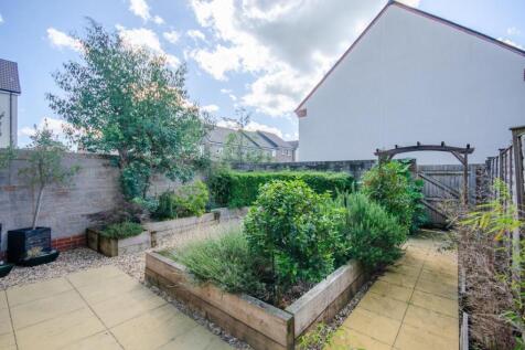 Rear garden.jpg