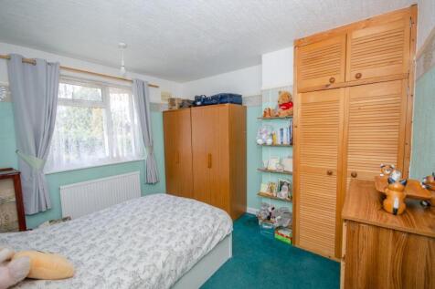 Bedroom 2.jpg