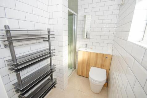Shower room.jpg