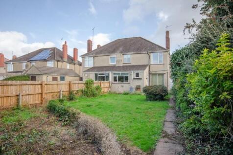 Rear garden pic 2.jpg