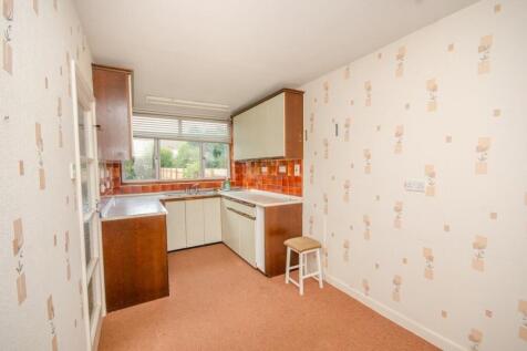 Kitchen pic 2.jpg