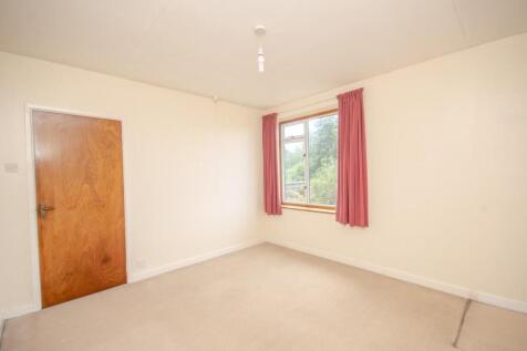 Bedroom 2 pic 2.jpg