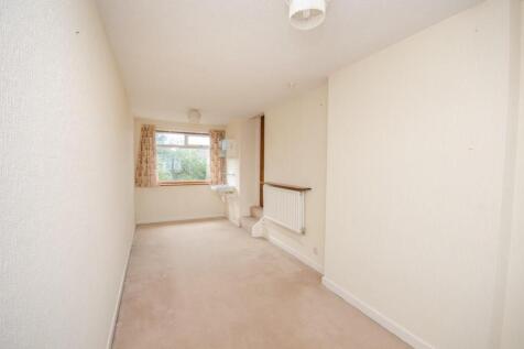 Bedroom 4 pic 2.jpg