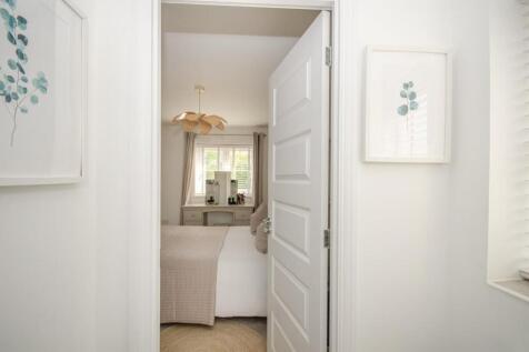 Ensuite pic 2.jpg