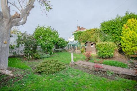 Garden pic 2.jpg