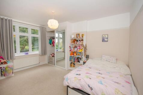 Bedroom 3.jpg