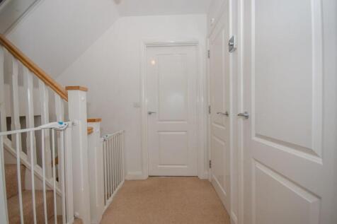 First floor landing.jpg