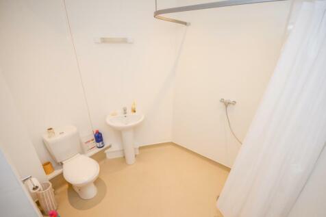 Shower room.jpg