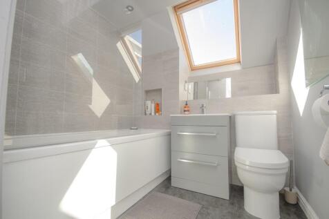 Bathroom.jpg