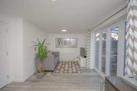 Family room.jpg