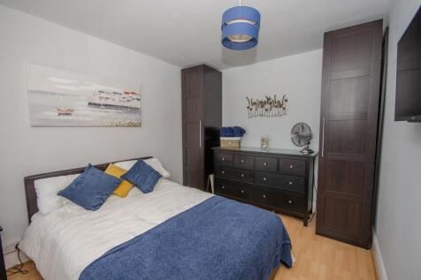 Bedroom two.jpg