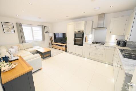 Living area.jpg