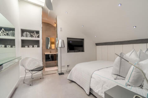 8578894-interior4...