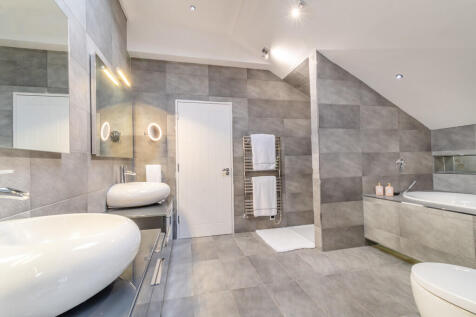 8578894-interior5...
