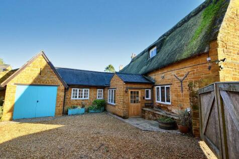 Rear Courtyard