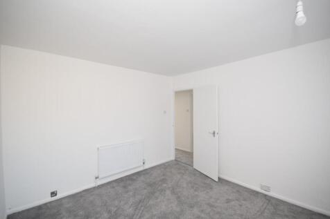 1st Bedroom.JPG