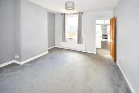 Lounge/ Dining Room