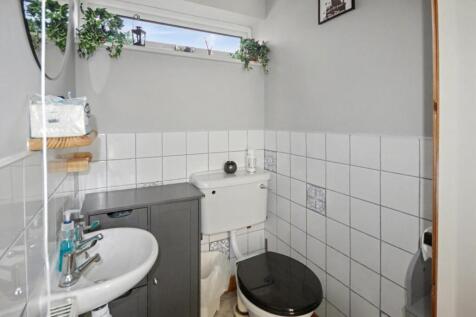 Downstairs Cloakroom