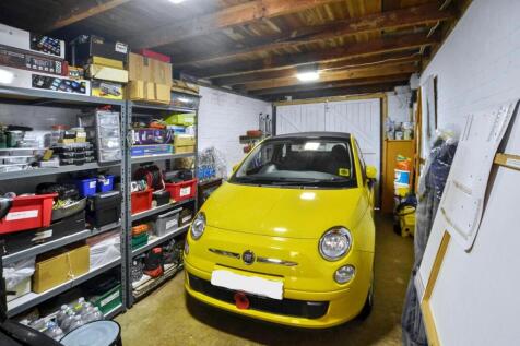 Garage.jpeg