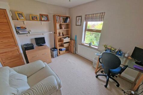 Bedroom4.jpg