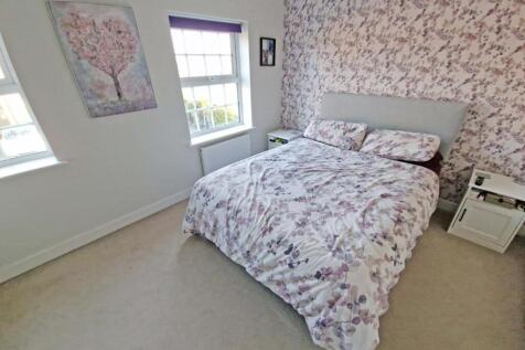 Bedroom1b.jpg