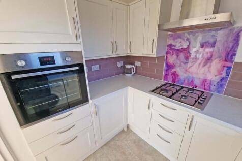 kitchen1.jpg