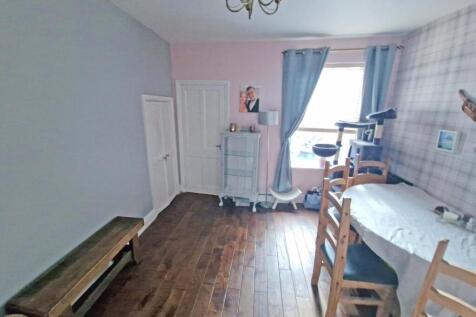 Dining Room1.jpg