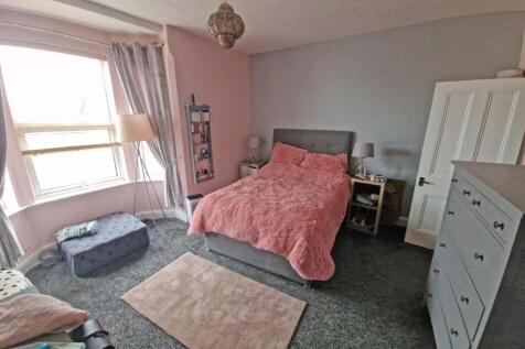 Bedroom1a.jpg
