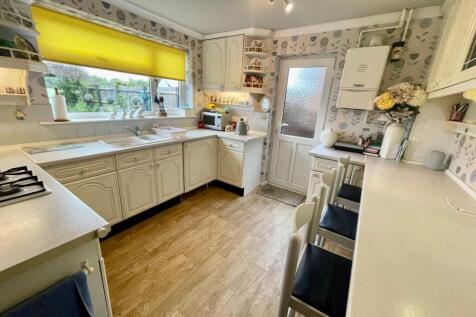 144Montague5.jpg