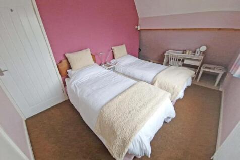 Bedroom2.jpg