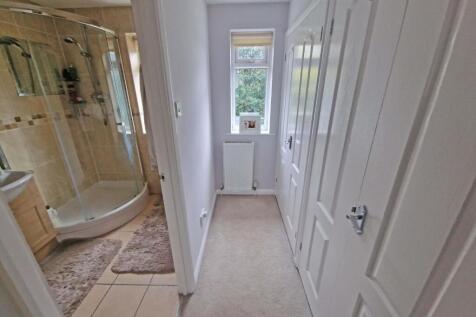 Dressing Area.jpg