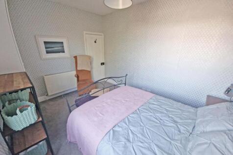Bedroom3b.jpg