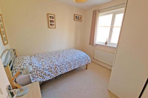 bedroom4.jpg