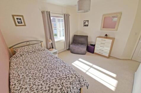 Bedroom3a.jpg