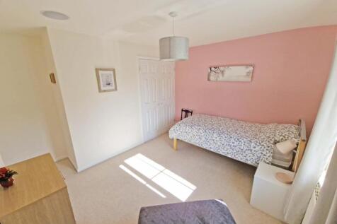 bedroom3b.jpg