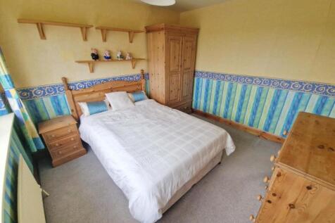 Bedroom2a.jpg