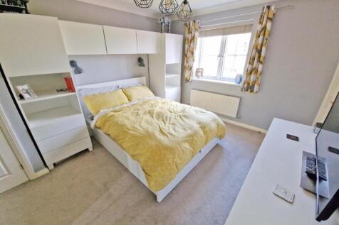 bedroom1b.jpg