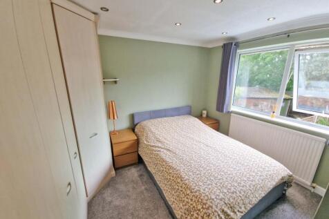 Bedroom1.jpg
