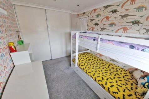 Bedroom2a.jpg