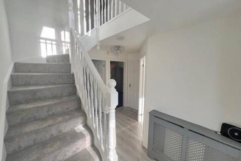 7 Woodleigh entrance.jpg