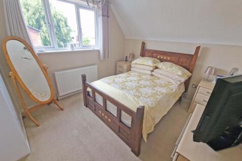 bedroom1b.jpg