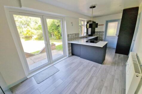 kitchen3.jpg