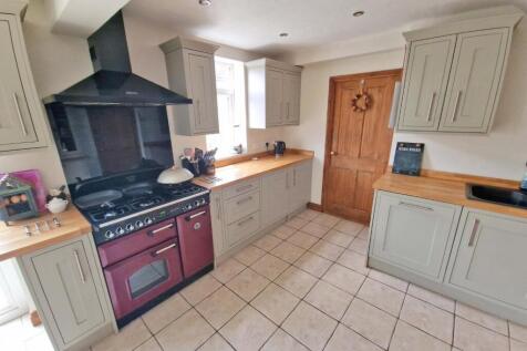 kitchen1.jpg