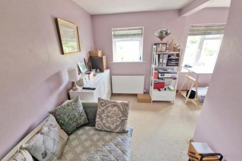bedroom3a.jpg