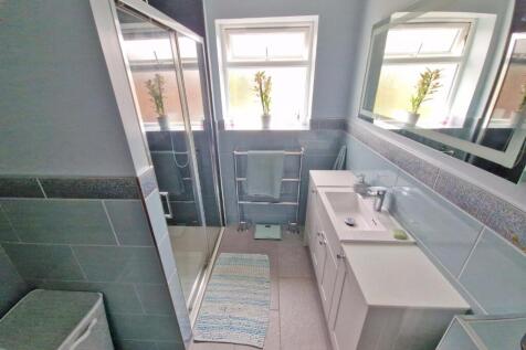 shower room3.jpg