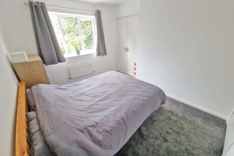 Bedroom1.jpg