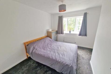 Bedroom1b.jpg