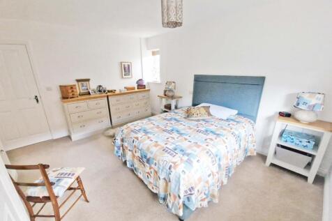 Bedroom1.jpg