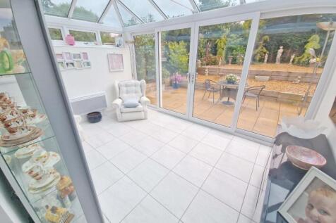 Conservatory1b.jpg